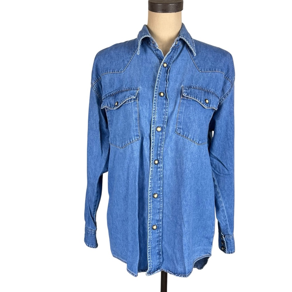 Vintage Sundance women’s Light Denim button down‎ shirt SZ M